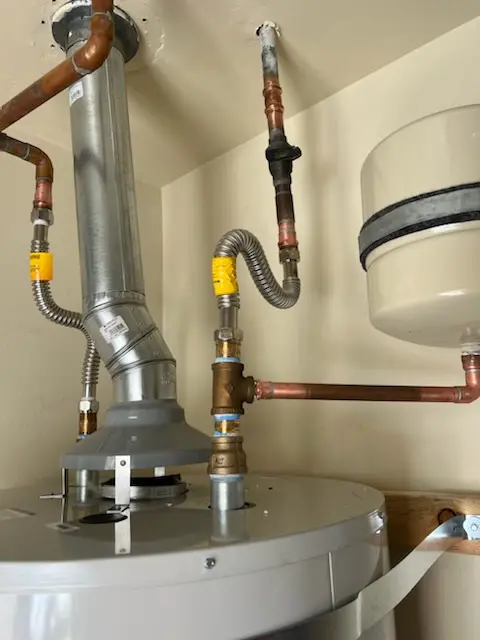 Water heater installation and plumbing repair in Skylands